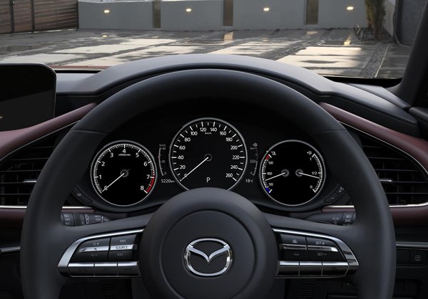galeri-mazda-3-hatchback-interior-5-1000-x-700